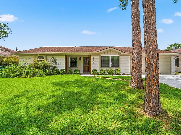 11102 Endicott Ln — Photo 36
