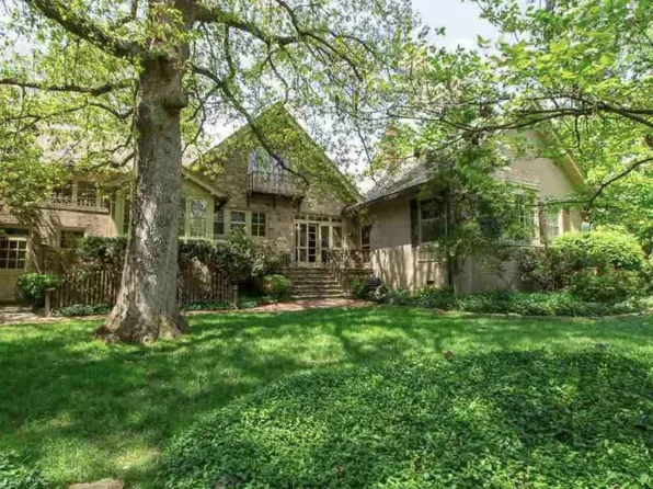 4000 Pines Rd, Paducah, KY 42001