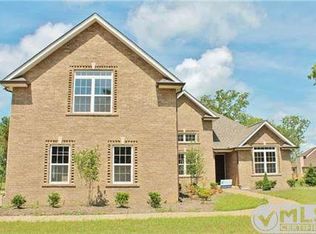 122 Legends Ridge Dr, Lebanon, TN 37090