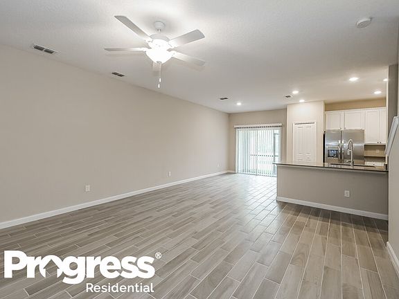 5th image of 13240 Shore Grass Dr