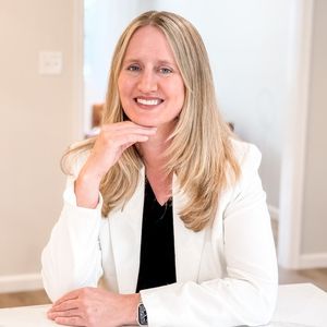 Kathy  Hinkle
