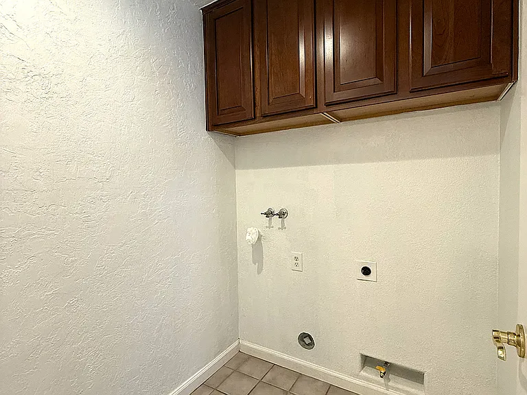 Indoor Laundry Room