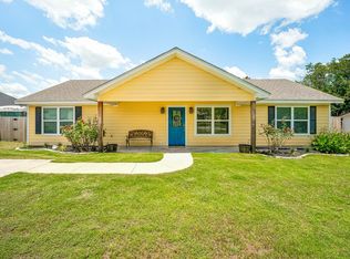404 Timberline Dr, Granbury, TX 76048
