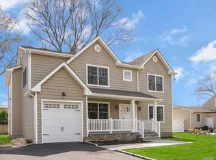 117 Broadway, Massapequa Park, NY 11762