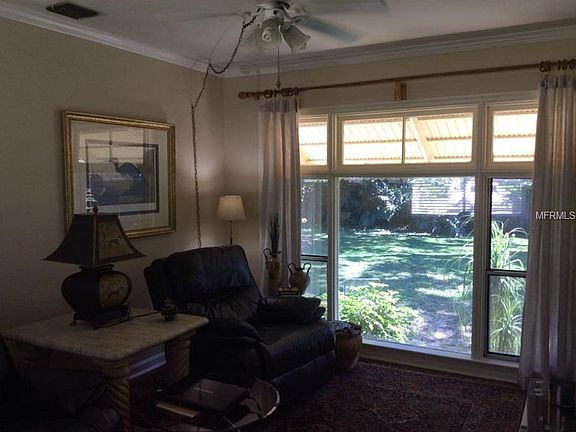 4th image of 1632 Crestwood Dr