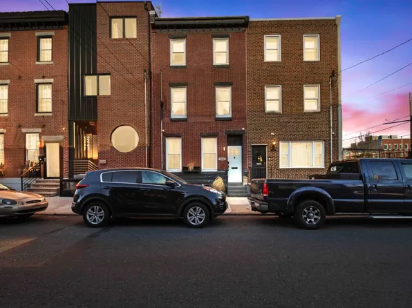 2443 E Cumberland St, Philadelphia, PA 19125