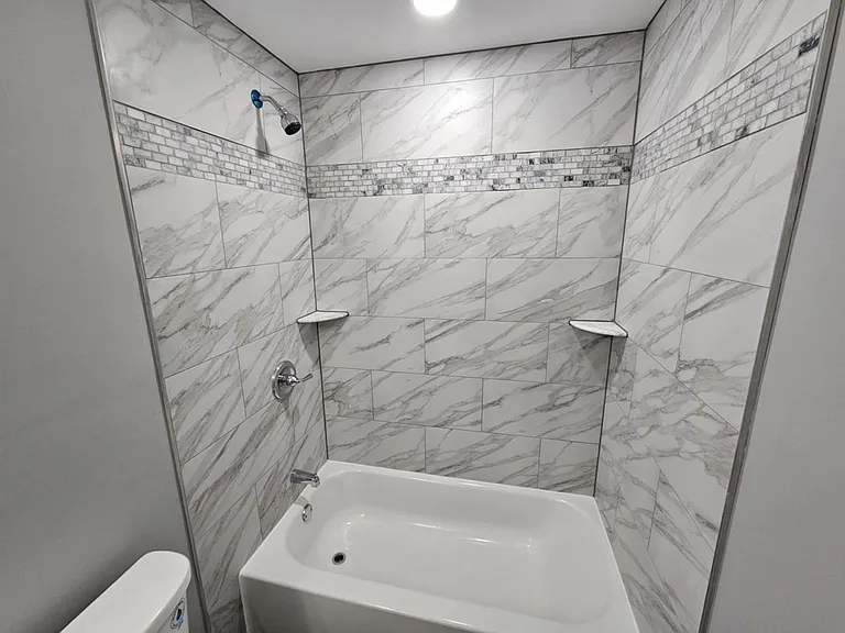 1254 Carroll St — Photo 9