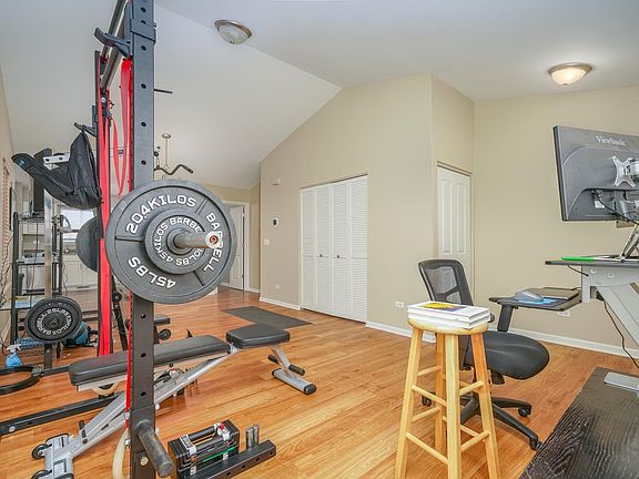 5th image of 5514 Stonybrook Dr