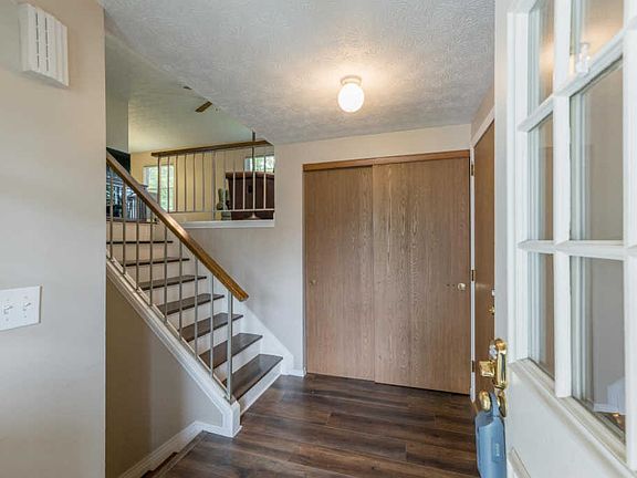 4th image of 6616 Birch Park Dr