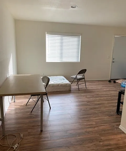 4862 Sagasti Ave — Photo 2