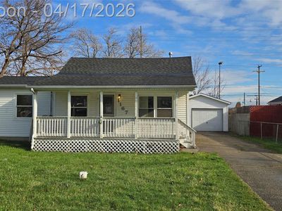 1167 Allen St, Burton, MI, 48529