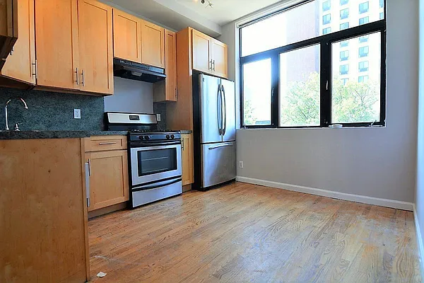 Rented by Hagstrom Management Inc | media 12