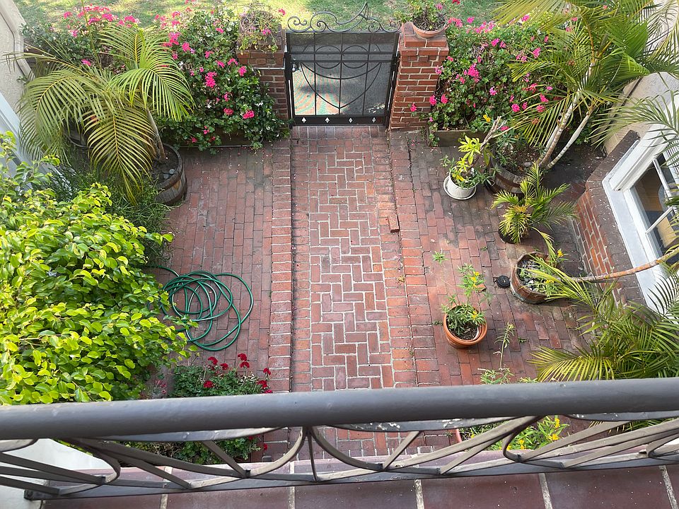 1st image of 9431 Charleville Blvd