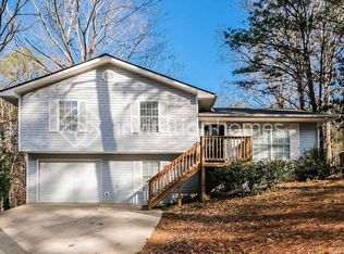 6317 Mitchell Creek Dr, Flowery Branch, GA 30542