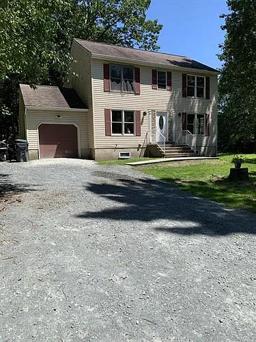 112 Woodland Rd photo 1