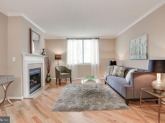 2nd image of 3835 9th St N APT 102W