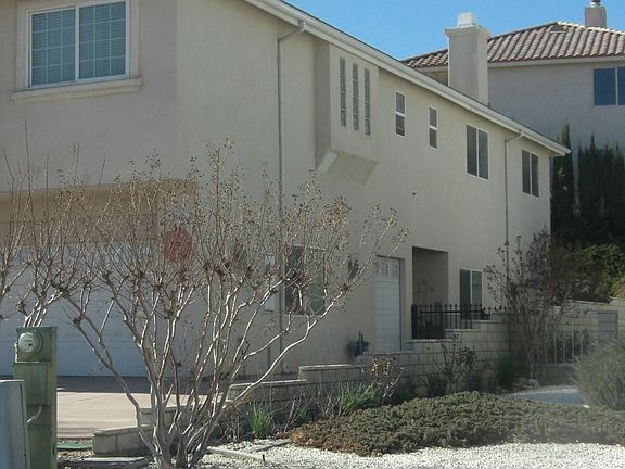 2nd image of 13540 Chinquapin Dr