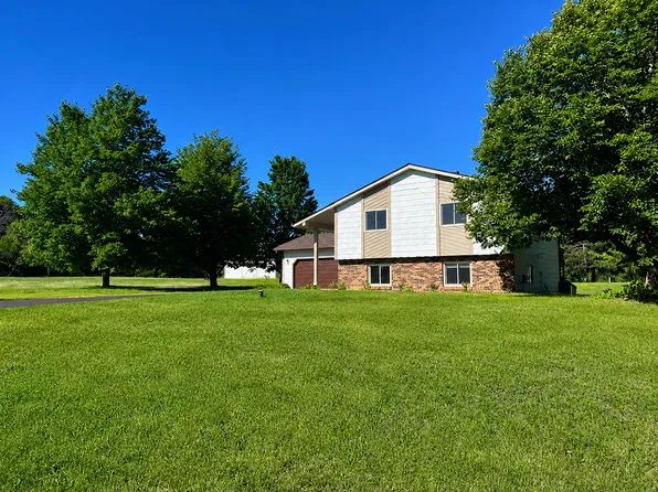 22155 Beaumont Way, Farmington, MN 55024