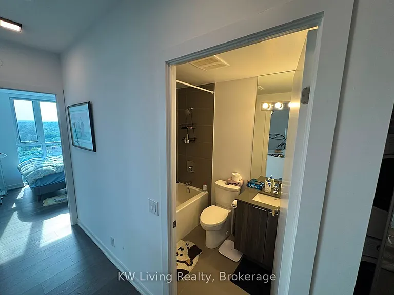 609 Avenue Rd #1604 — Photo 11
