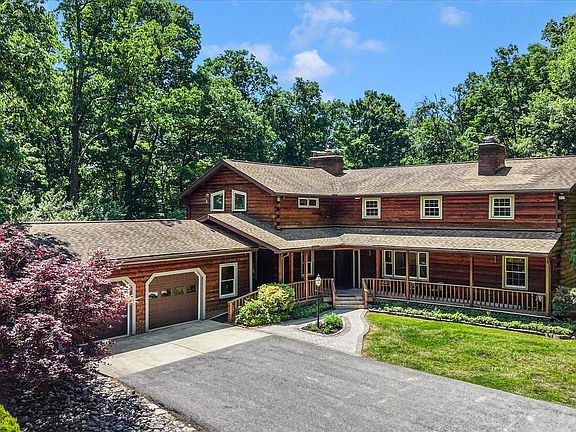 3rd image of 4509 Shaff Ln