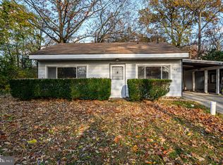 317 Maple Rd, Mount Laurel, NJ 08054