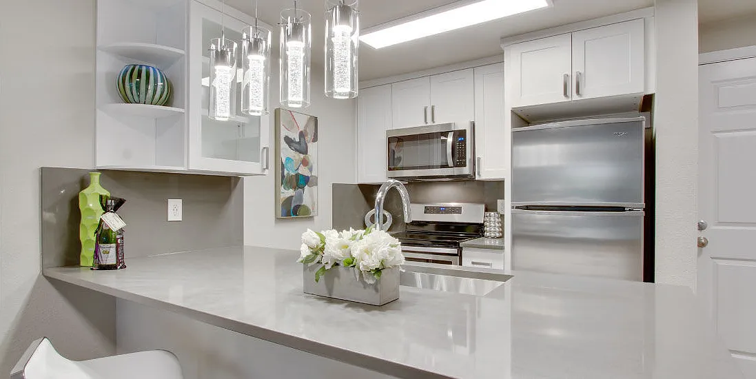Vesper Apartments — Photo 1