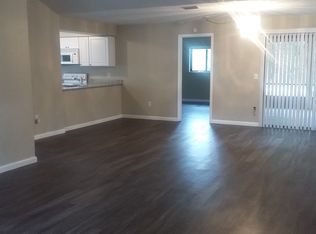 57 Pine Crest Ln, Palm Coast, FL 32164