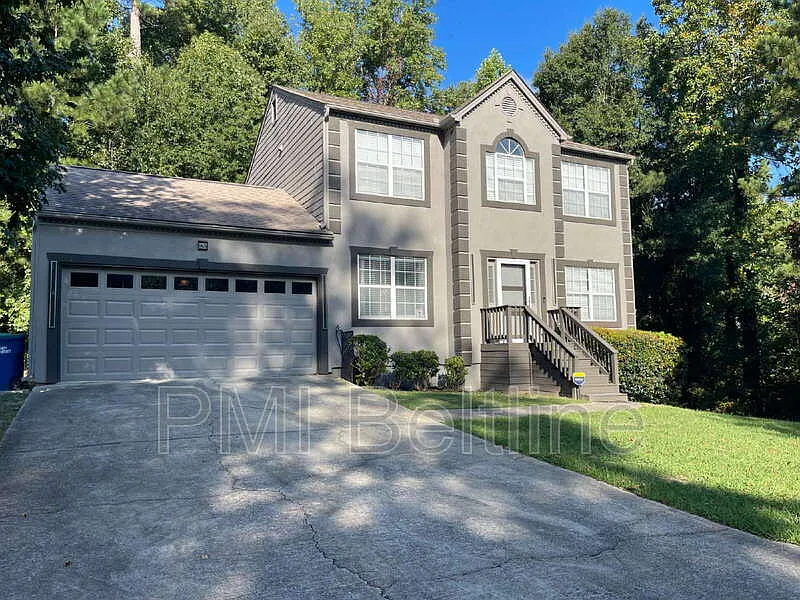 4 bed, 3.5 bath, $2,885 — Photo 1