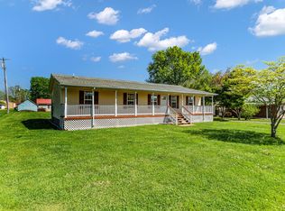 305 Lee Ave, Portland, TN 37148