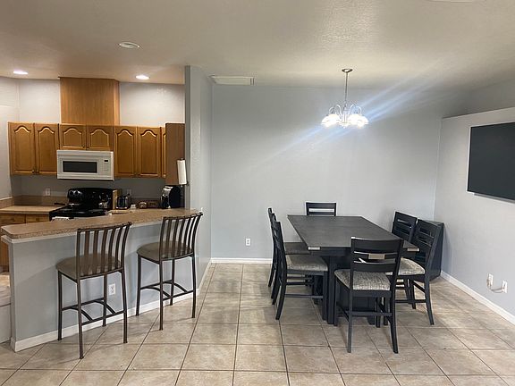 3rd image of 1037 S Torrington St #1037