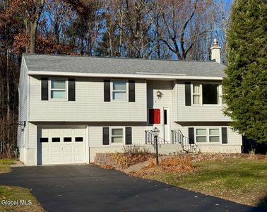 5 Birchtree Lane, Ballston Spa, NY, 12020