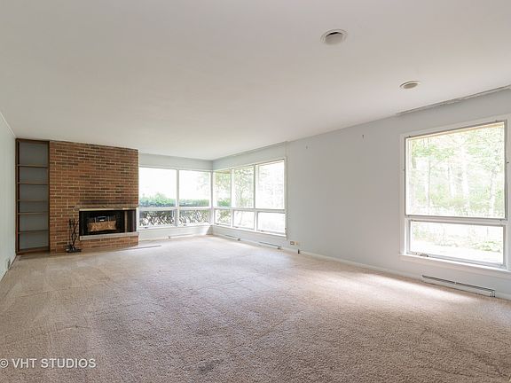 4th image of 1853 York Ln