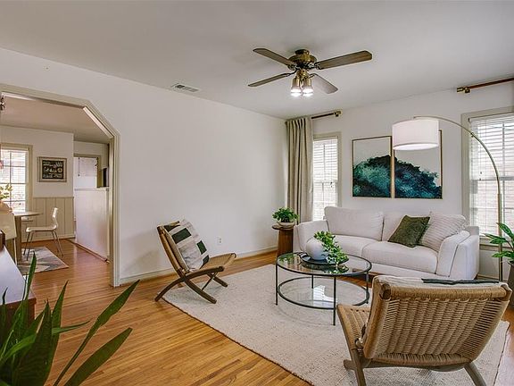 4th image of 2126 Elmwood Blvd #4