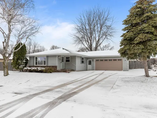 524 S John St, Kimberly, WI 54136