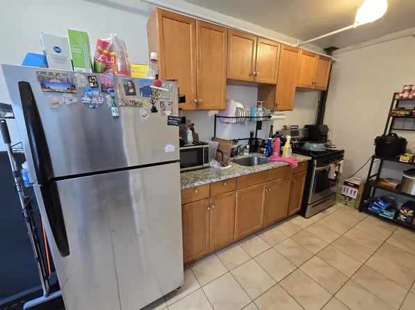 1618 Commonwealth Ave, Brighton, MA