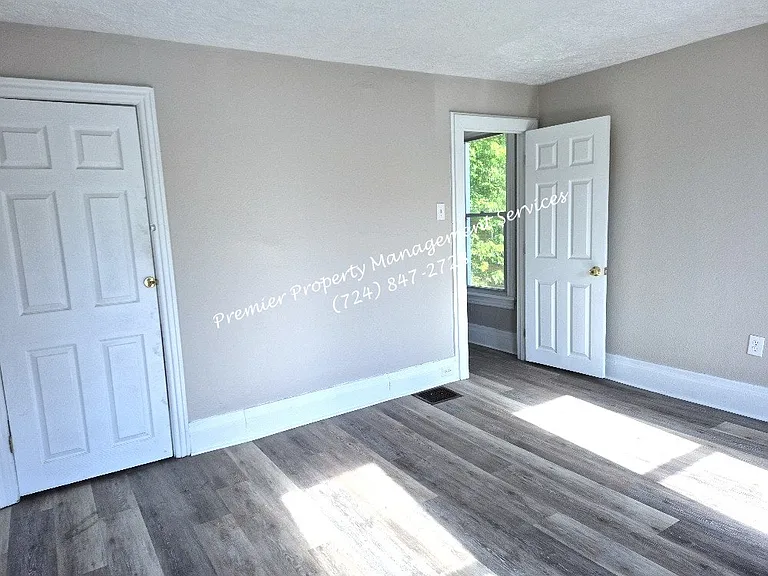 1521 4th Ave — Photo 6