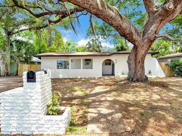 429 E Oakwood St, Tarpon Springs, FL 34689