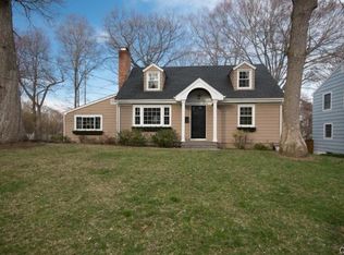 118 Larkspur Rd, Fairfield, CT 06824