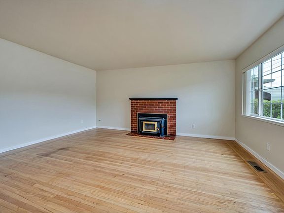 3rd image of 79 Clark Avenue