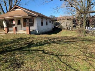 92 E 2nd St, Blue Ridge, GA 30513