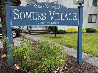 19 Somers St UNIT E2, Danbury, CT 06811