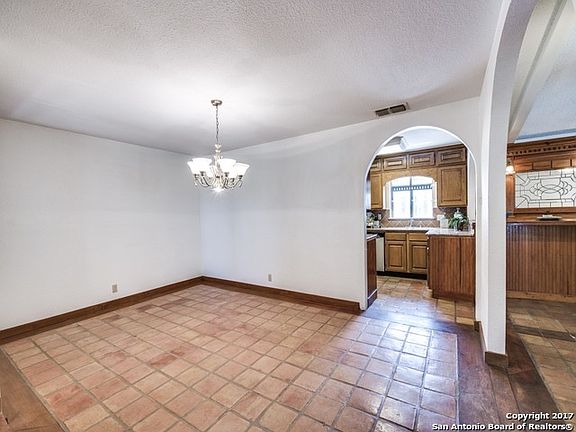 5th image of 4023 Stathmore Dr