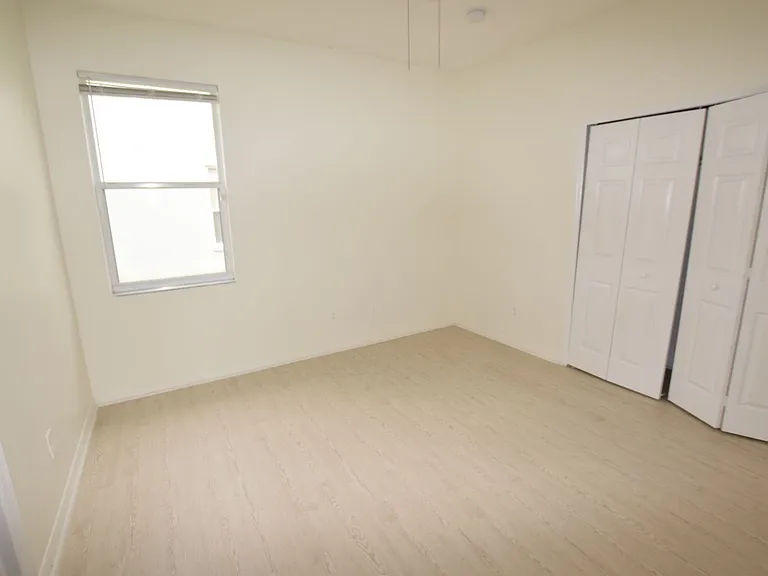 2604 Lutza Way — Photo 29