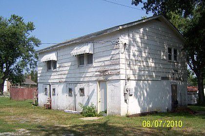 2nd image of 705 N Highland St