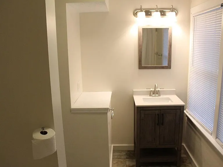 203 S Clark St — Photo 27