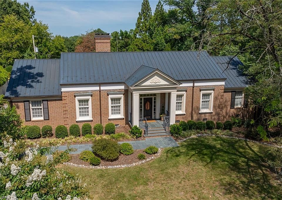 1st image of 1110 Forest Hill Dr