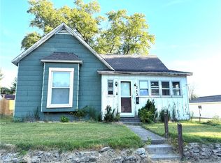 212 Park Pl, Rossville, IL