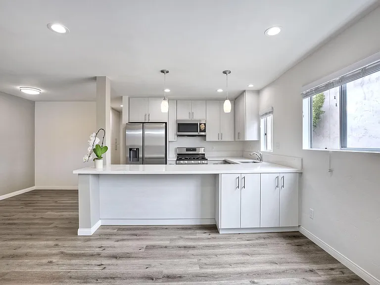 2903 Upshur St #1/2 — Photo 13