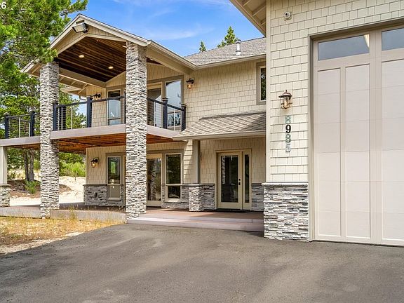 3rd image of 8985 Sandy Heights Rd