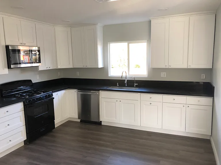 6251 Belmar Ave — Photo 3